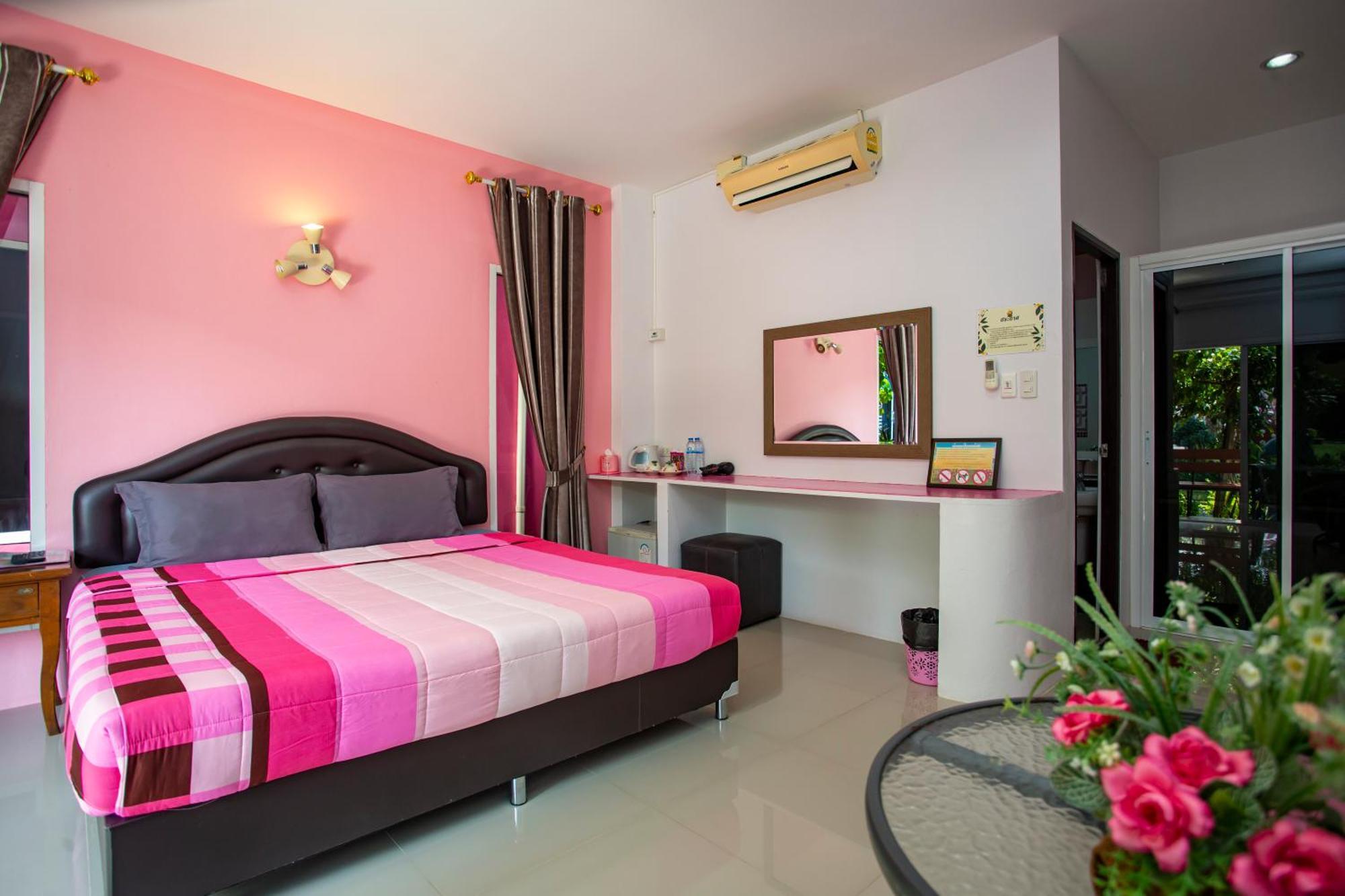 Hotel Baan Suan Mee Tang Chanthaburi Habitación foto