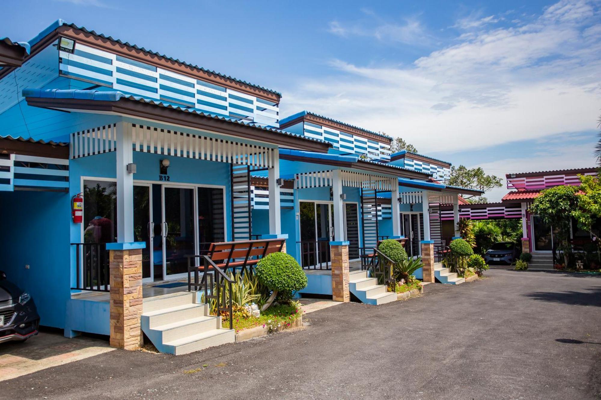 Hotel Baan Suan Mee Tang Chanthaburi Habitación foto