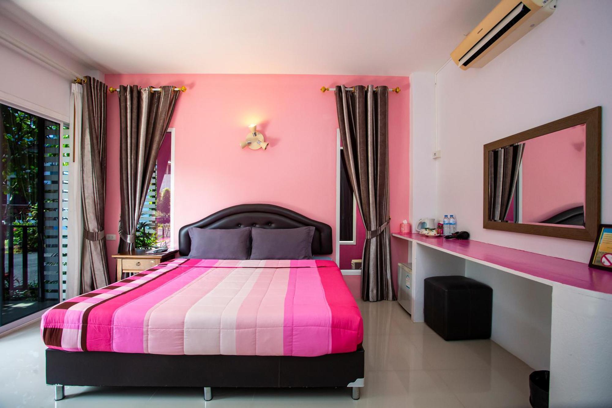 Hotel Baan Suan Mee Tang Chanthaburi Habitación foto